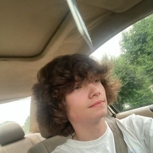 Meet your Posher, Aj